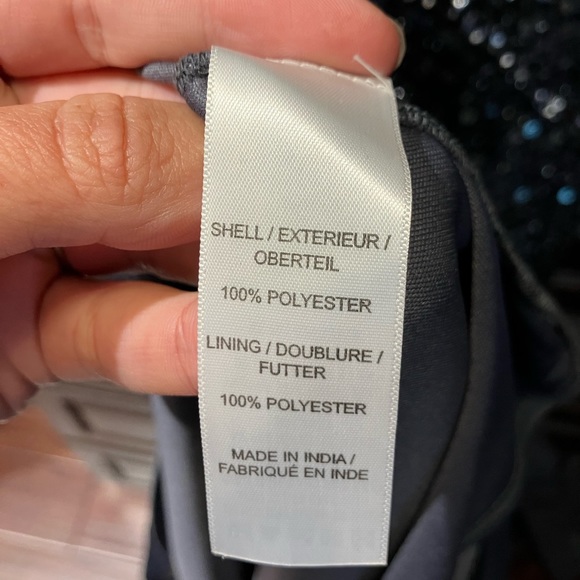 Adrianna Papell Sleeveless Midnight Blue Sequin Gown, Size 6 - Picture 8 of 8